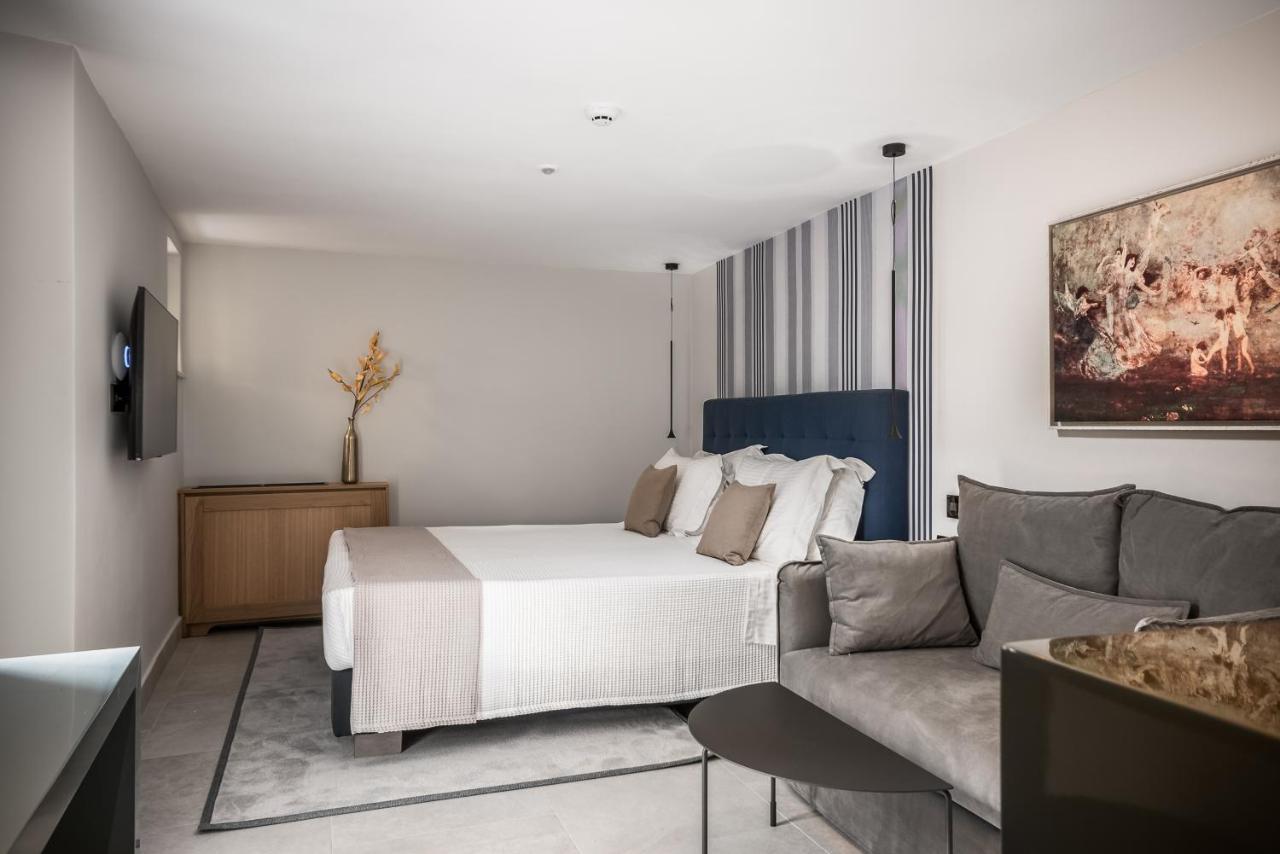 Aparthotel New York Luxury Corfu (city)